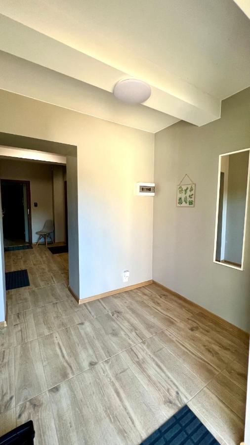 Aparthotel W Dolinie Stawow Zator By Housine Las Ngoại thất bức ảnh